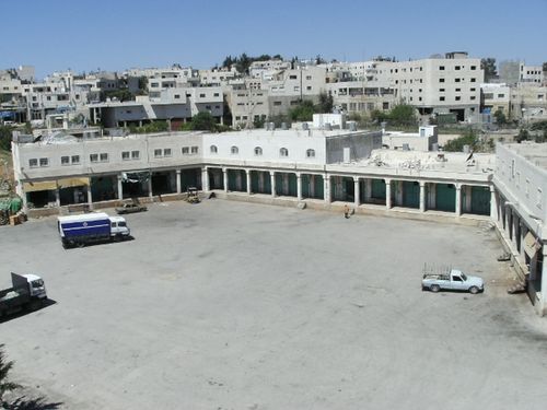 سوق حلحول المركزي