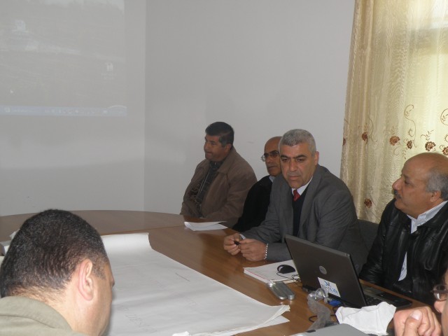 متابعة لموضوع محطة التنقية وشبكة الصرف الصحي في حلحول