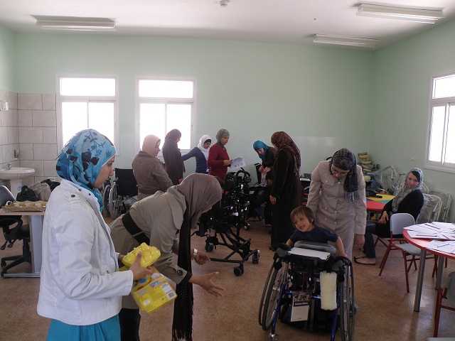 مركز بلدية حلحول المجتمعي