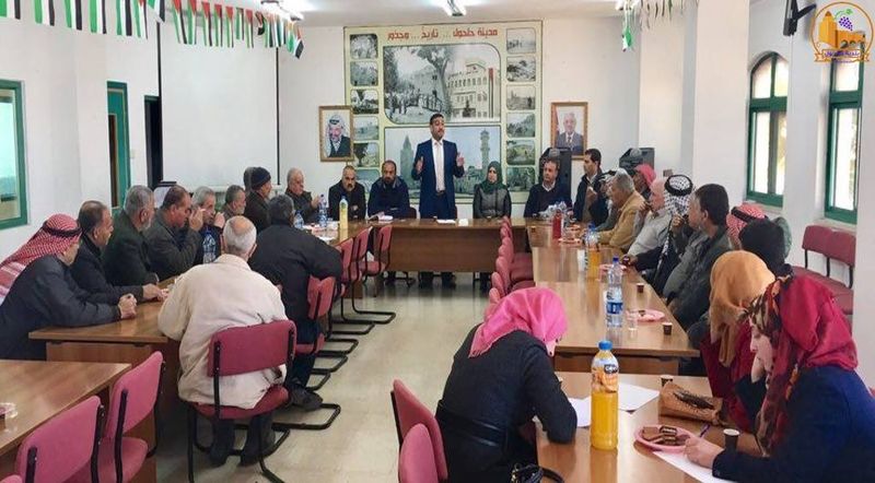 بلدية حلحول تستضيف ورشة عمل حول زراعة أشتال مثمرة