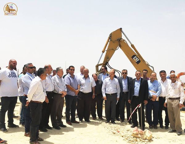 بلدية حلحول تعقد اجتماعاً مع وفد وزارة الصحة بخصوص مستشفى الرئيس محمود عباس في مدينة حلحول