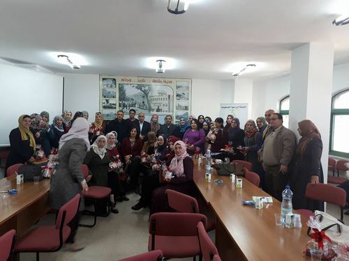 بلدية حلحول تستضيف حفلاً تكريمياً نفذته جمعية الإغاثة الزراعية الفلسطينية
