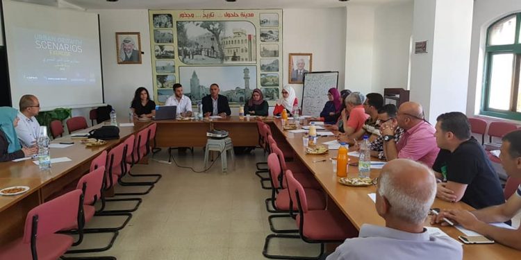 بلدية حلحول تستضيف البلديات ضمن مشروع المدن المتكاملة والتنمية الحضرية المستدامة