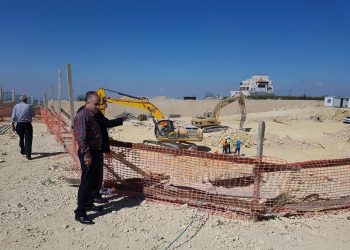 بلدية حلحول تتفقد اعمال بناء مستشفى الرئيس محمود عباس الحكومي