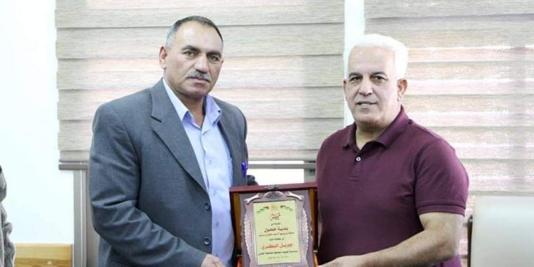 بلدية حلحول تهنئ عطوفة اللواء جبرين البكري توليه منصبه الجديد كمحافظا” لمحافظة الخليل