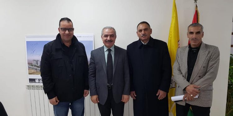 بلدية حلحول تلتقي الدكتور محمد اشتية
