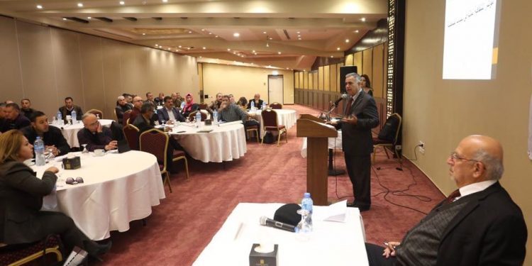 بلدية حلحول تشارك في ورشة عمل لأطلاق نتائج مؤشر الشفافية المالية في البلديات الفلسطينية