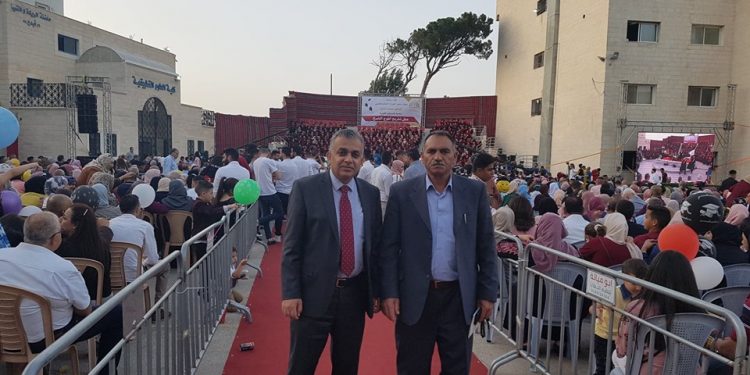 بلدية حلحول تشارك في حفل تخريج الفوج التاسع من طلبة جامعة فلسطين الاهلية/بيت لحم