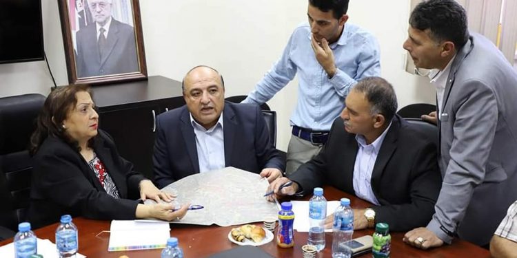 بلدية حلحول تبحث مع وزيرة الصحة آليات تشغيل مستشفى الرئيس محمود عباس الحكومي ” ابو مازن”/حلحول