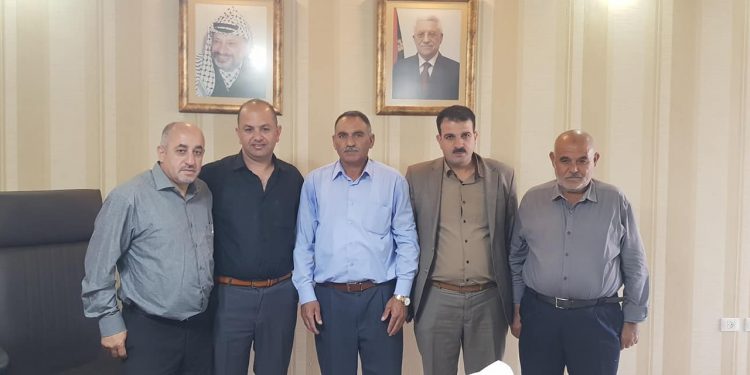 بلدية حلحول تستقبل المكتب الحركي لمعلمي شمال الخليل