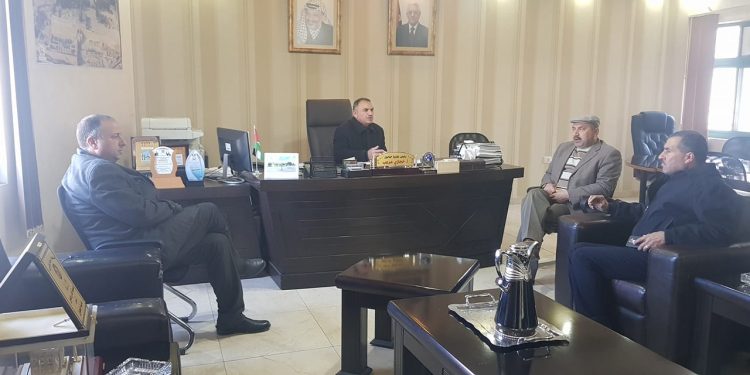 بلدية حلحول تستقبل وفداًسلطة السياحة والاثار