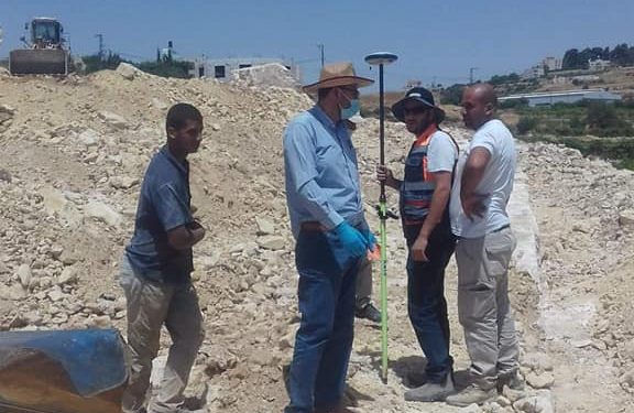 ابلدية حلحول تشرع باعمال مشورع محطة بلدية حلحول لفحص المركبات – الدينموميتر