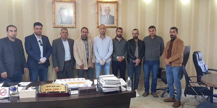 بلدية حلحول تستقبل وفداً من ديوان الرقابة المالية و الإدارية