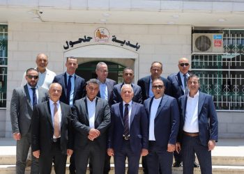 نحو شراكة تنموية واعدة بلدية حلحول وملتقى رجال الأعمال الفلسطيني يبحثان آفاق التعاون المشترك
