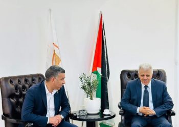 بلدية حلحول تستقبل وزير التربية والتعليم لتهنئة رئيسها بتسلمه مهامه وبحث سبل التعاون في القطاع التعليمي